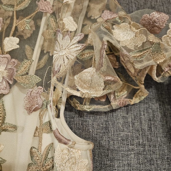 NWT Monique Lhuillier Size 12 Floral Embroidered Gown Maxi Long Formal Dress - Picture 5 of 8